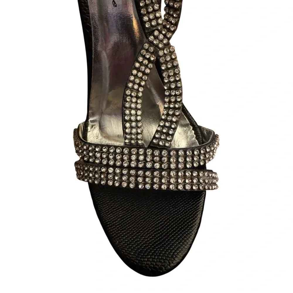 Wild Rose Black Rhinestone Open Toe Strappy Slingback Stiletto Sandals Size 8
